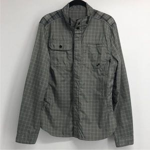Lululemon Men’s grey plaid freestyle windbreaker Medium